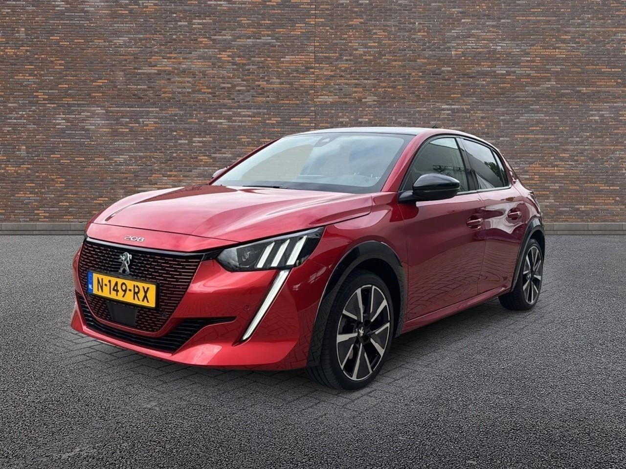 Hoofdafbeelding Peugeot e-208