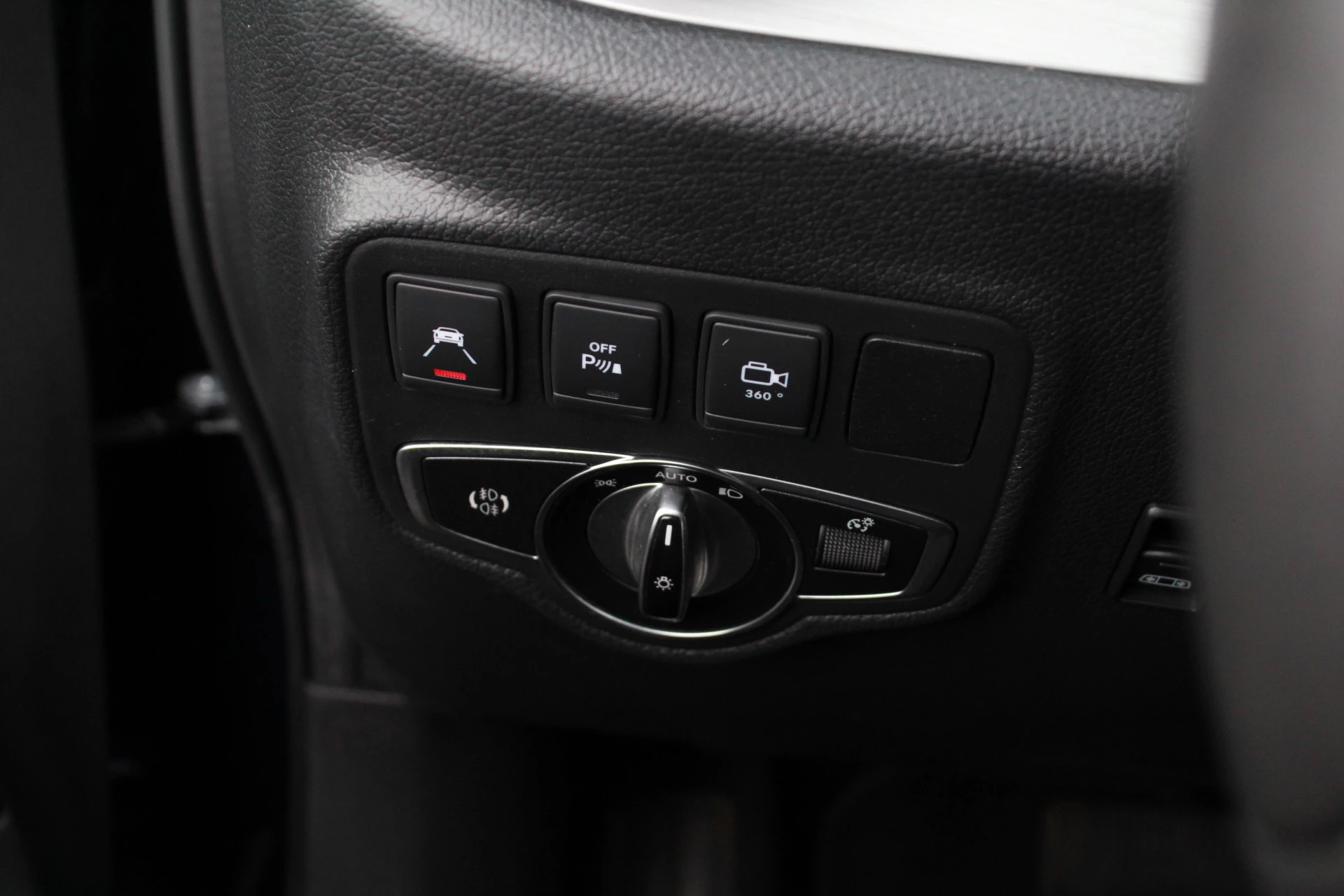 Hoofdafbeelding Mercedes-Benz X-Klasse