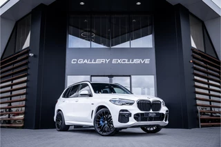 BMW X5 xDrive45e High Executive - M Sport | Panorama | Memory | Luchtvering | ACC