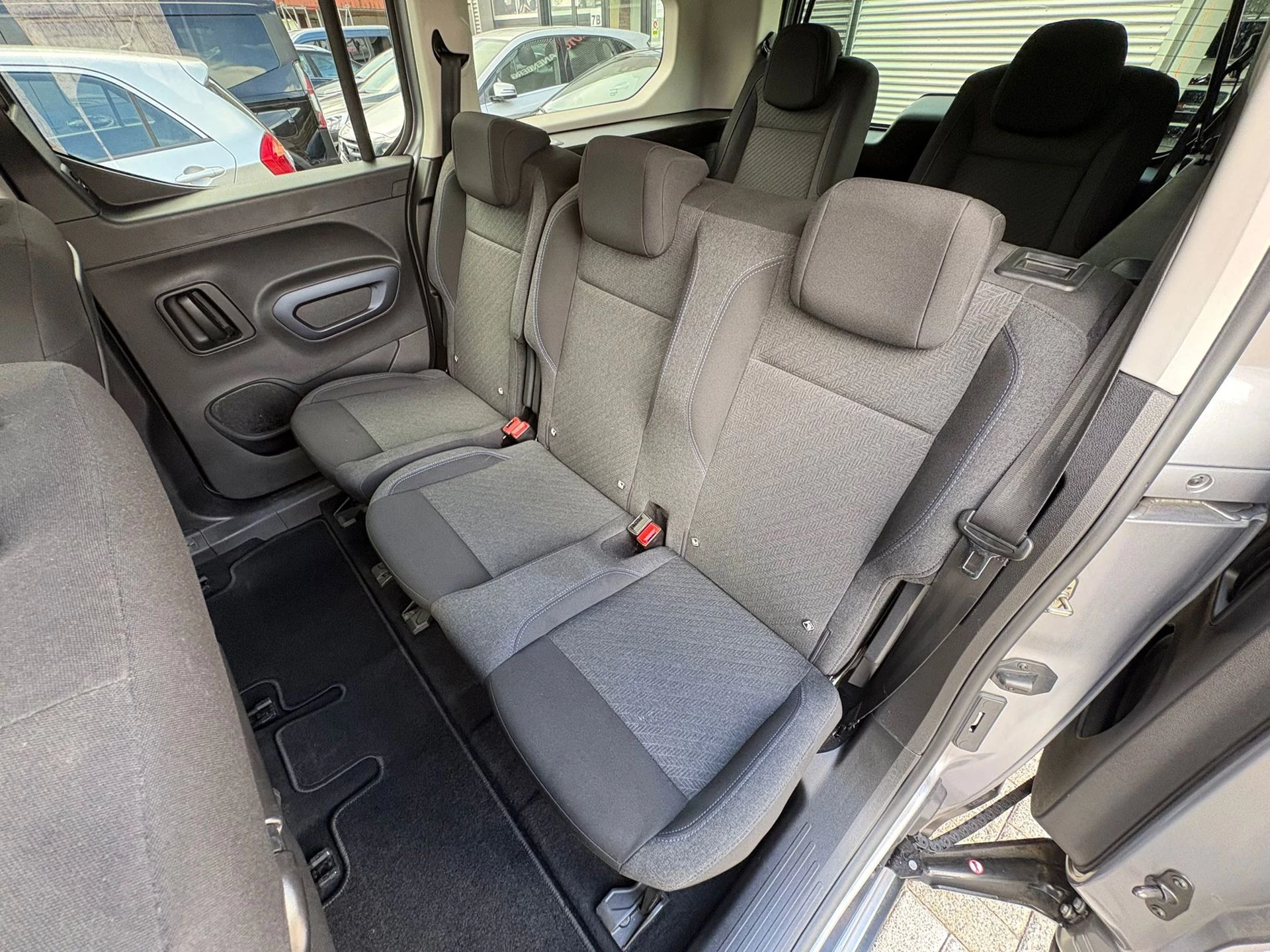 Hoofdafbeelding Peugeot Rifter