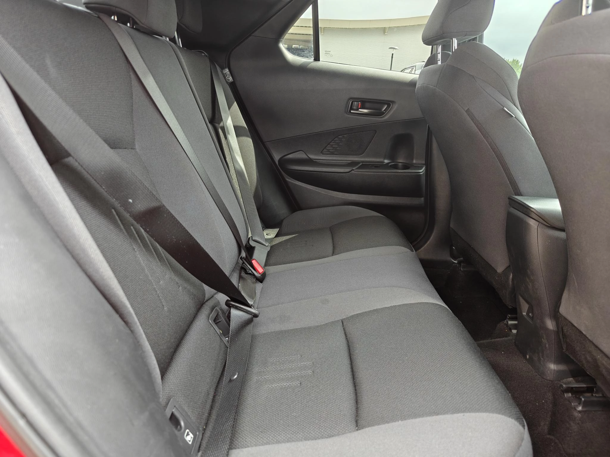 Hoofdafbeelding Toyota C-HR