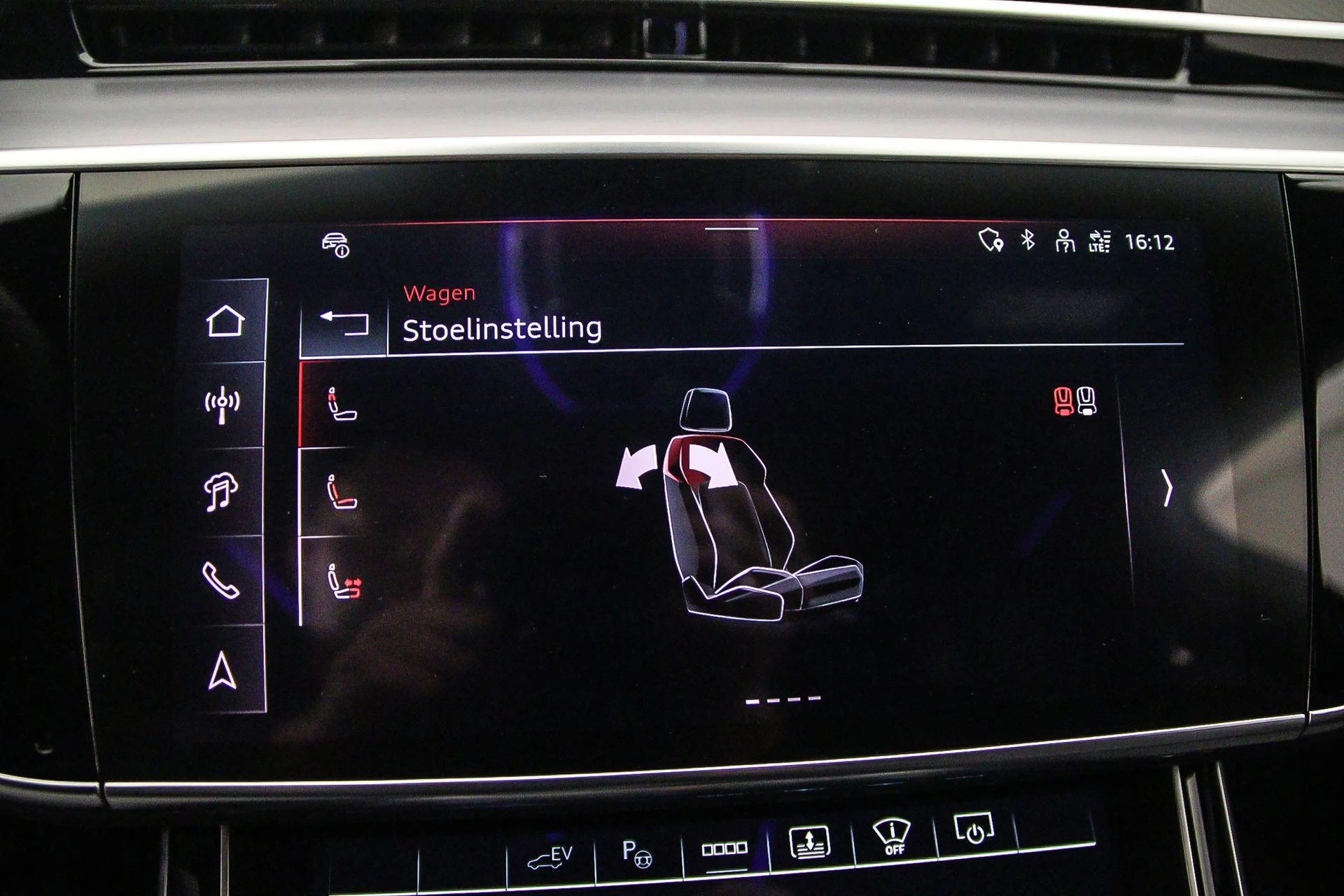 Hoofdafbeelding Audi A8