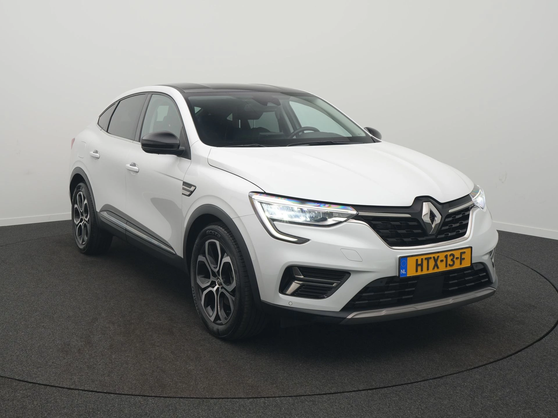 Hoofdafbeelding Renault Arkana