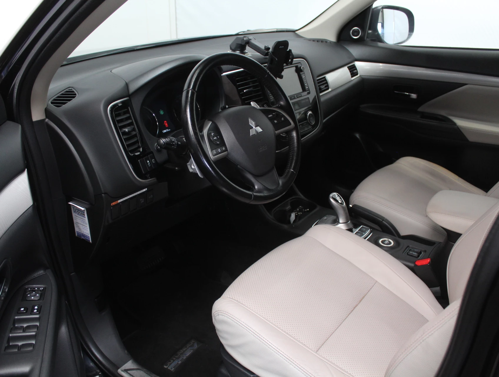 Hoofdafbeelding Mitsubishi Outlander