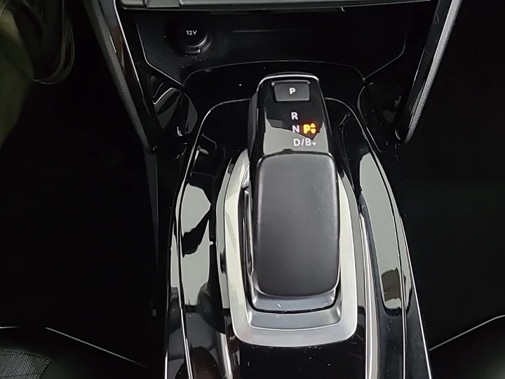 Hoofdafbeelding Peugeot e-208