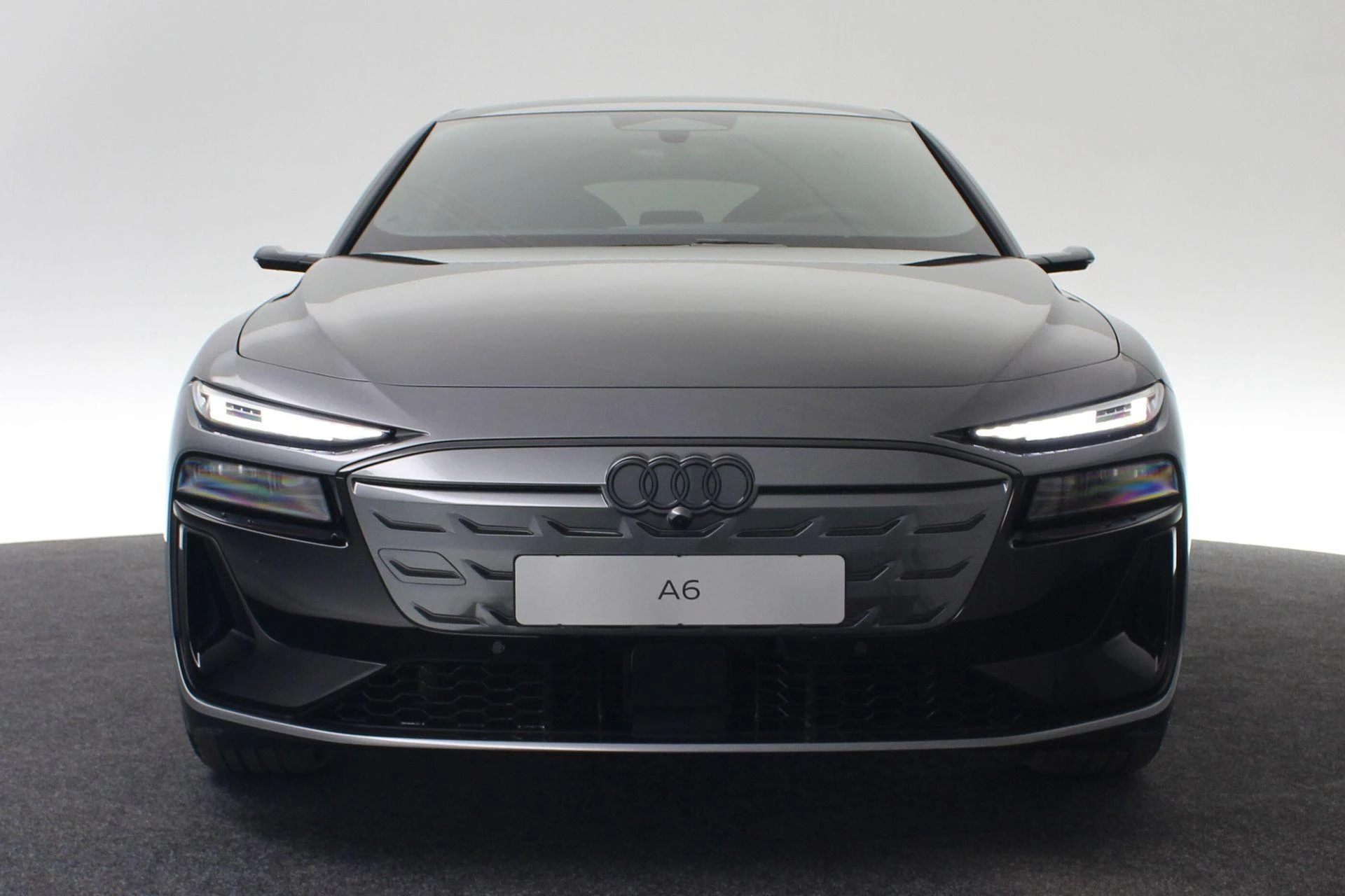 Hoofdafbeelding Audi A6 Avant e-tron