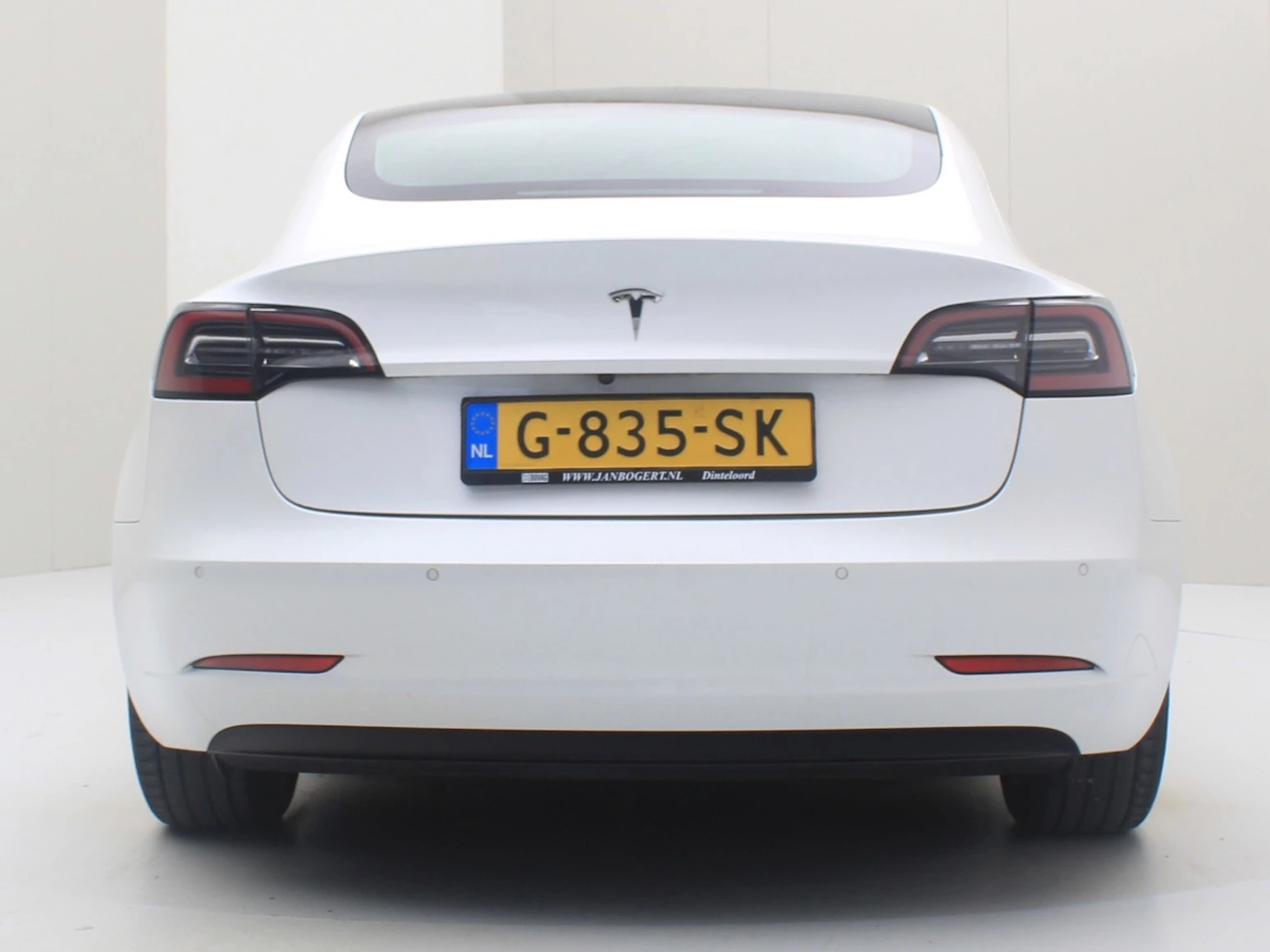 Hoofdafbeelding Tesla Model 3