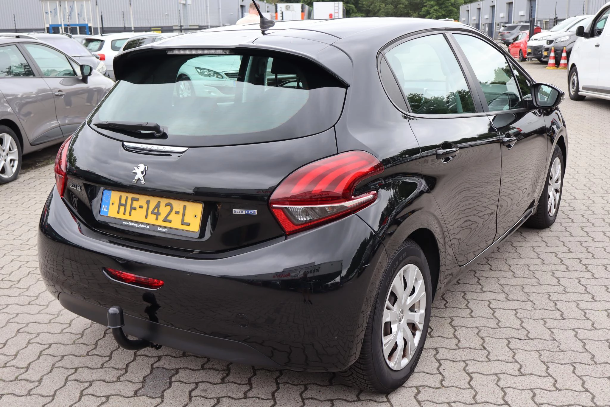 Hoofdafbeelding Peugeot 208