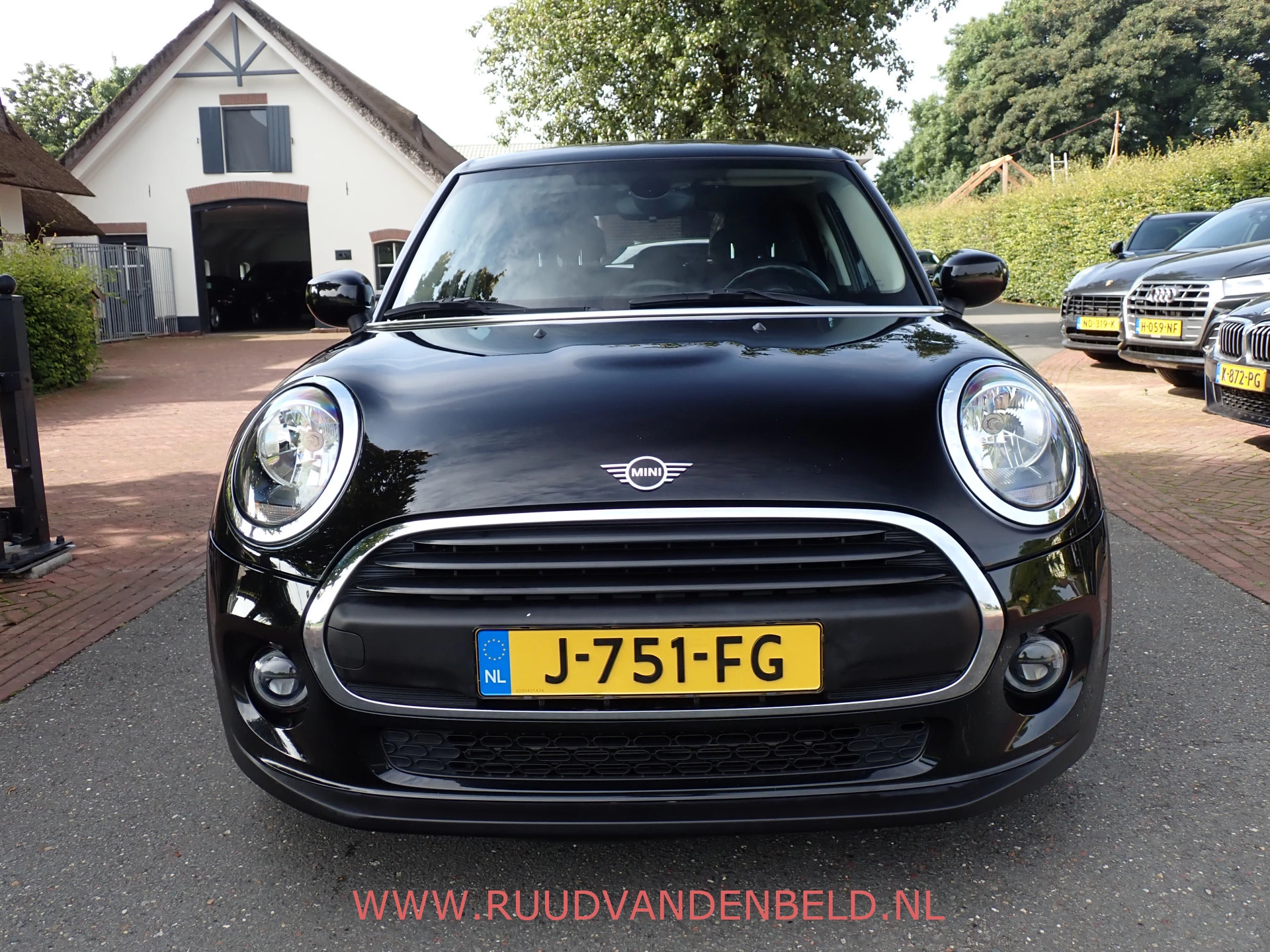 Hoofdafbeelding MINI One