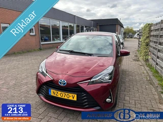 Toyota Yaris 1.5 Hybrid Executive Navigatie LM velgen