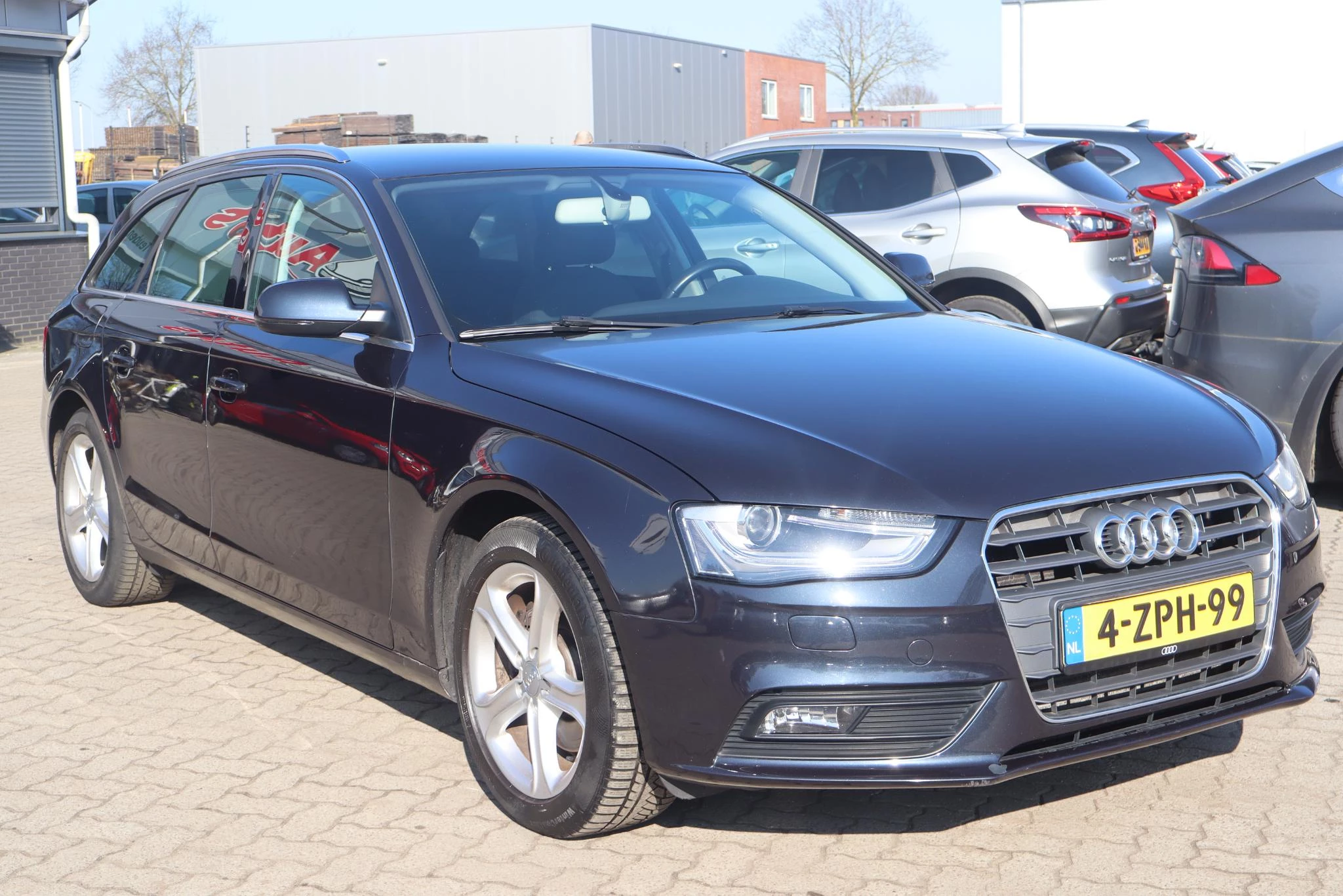 Hoofdafbeelding Audi A4