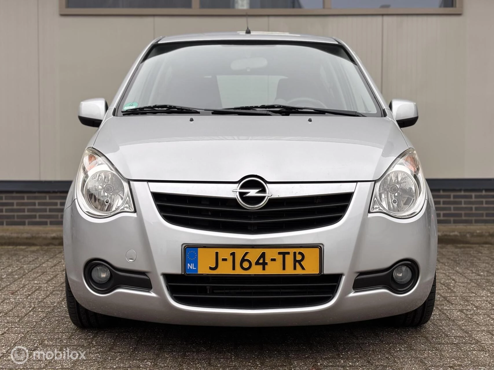 Hoofdafbeelding Opel Agila