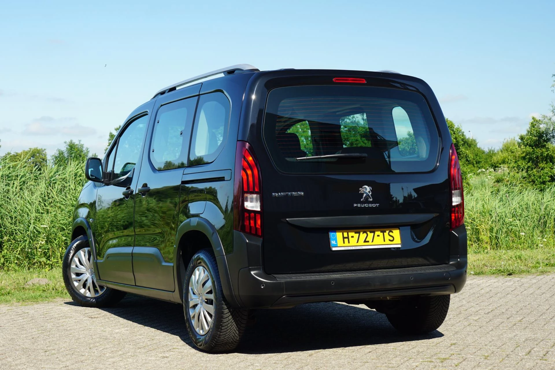 Hoofdafbeelding Peugeot Rifter