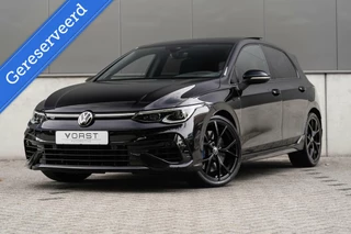 Volkswagen Golf 2.0 TSI R 4Motion Performance Akrapovic HUD