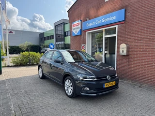 Hoofdafbeelding Volkswagen Polo Volkswagen Polo 1.0 TSI 85kW Highline Achteruitrijcamera Adaptieve cruise control Autom. airco LED koplampen Stoelverwarming