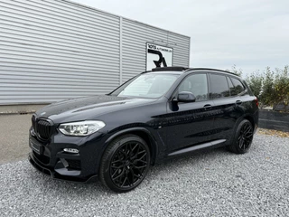 BMW X3 xDrive20i M-Pakket Panodak|LED|Navi|Camera|Headup Zwart