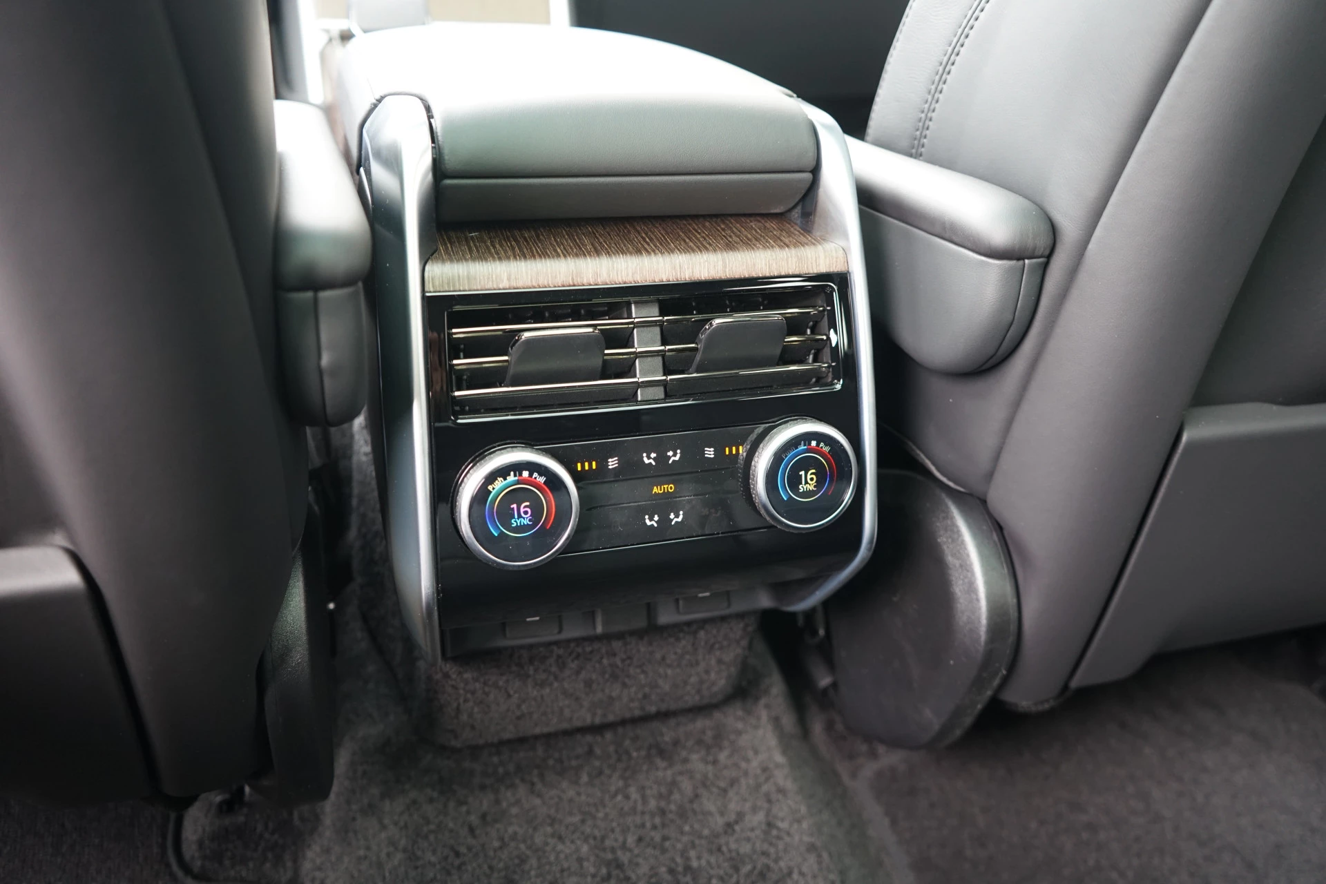 Hoofdafbeelding Land Rover Range Rover