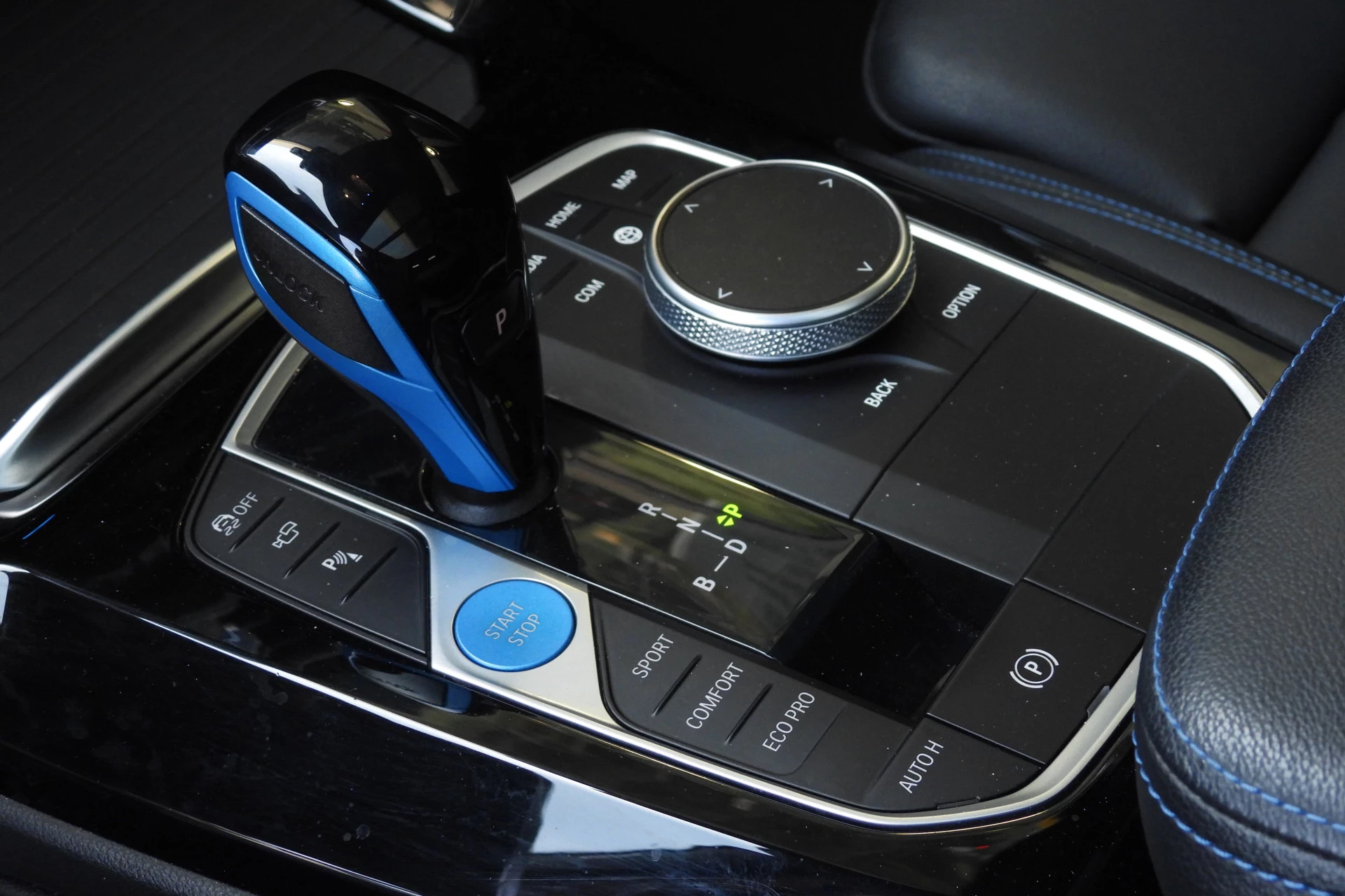 Hoofdafbeelding BMW iX3