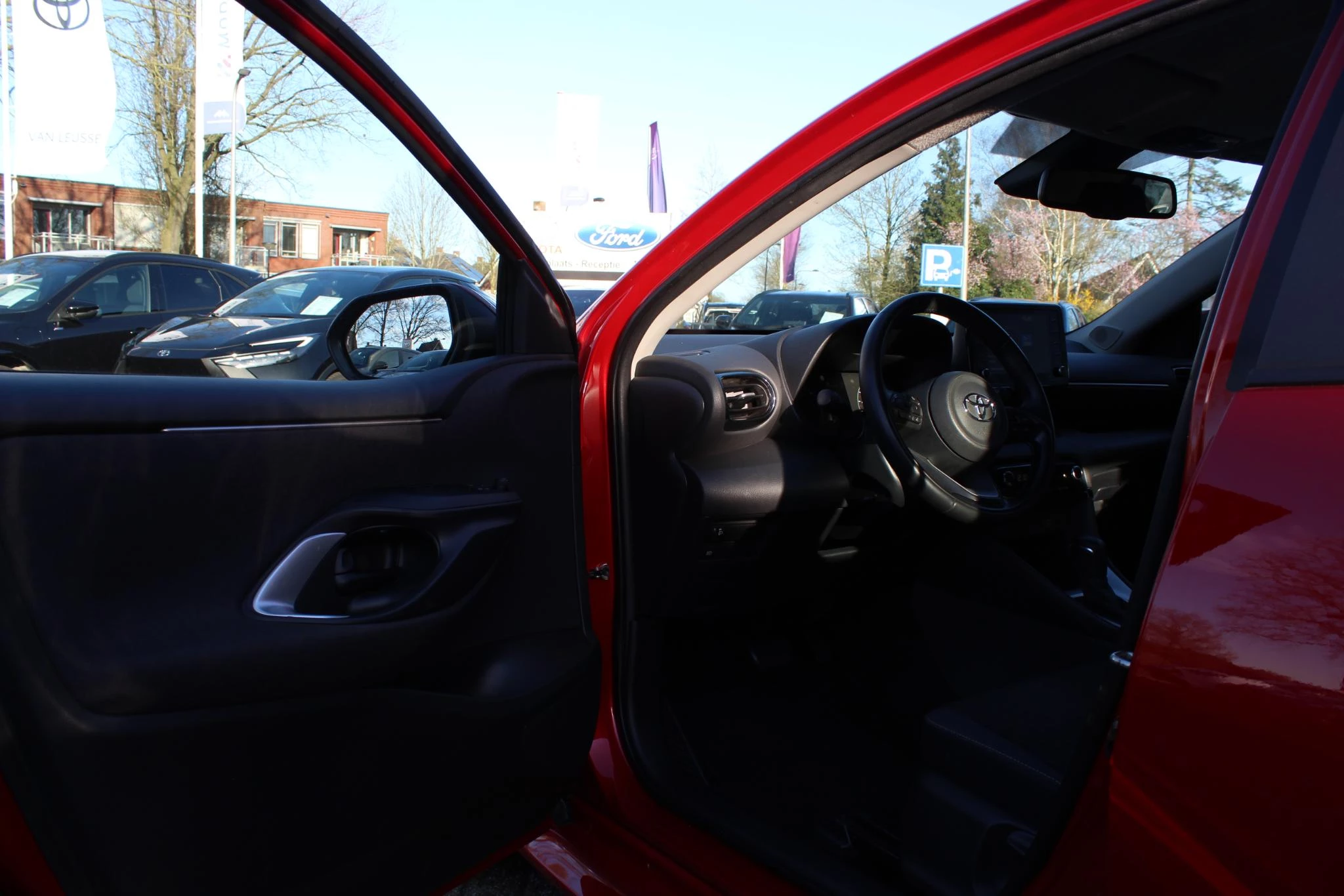 Hoofdafbeelding Toyota Yaris