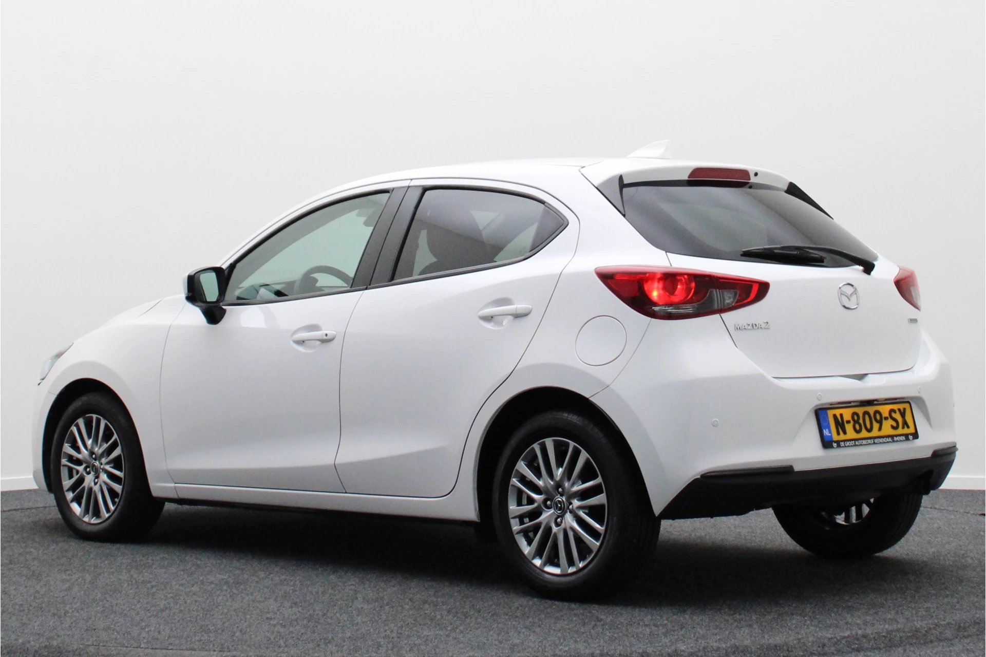 Hoofdafbeelding Mazda 2