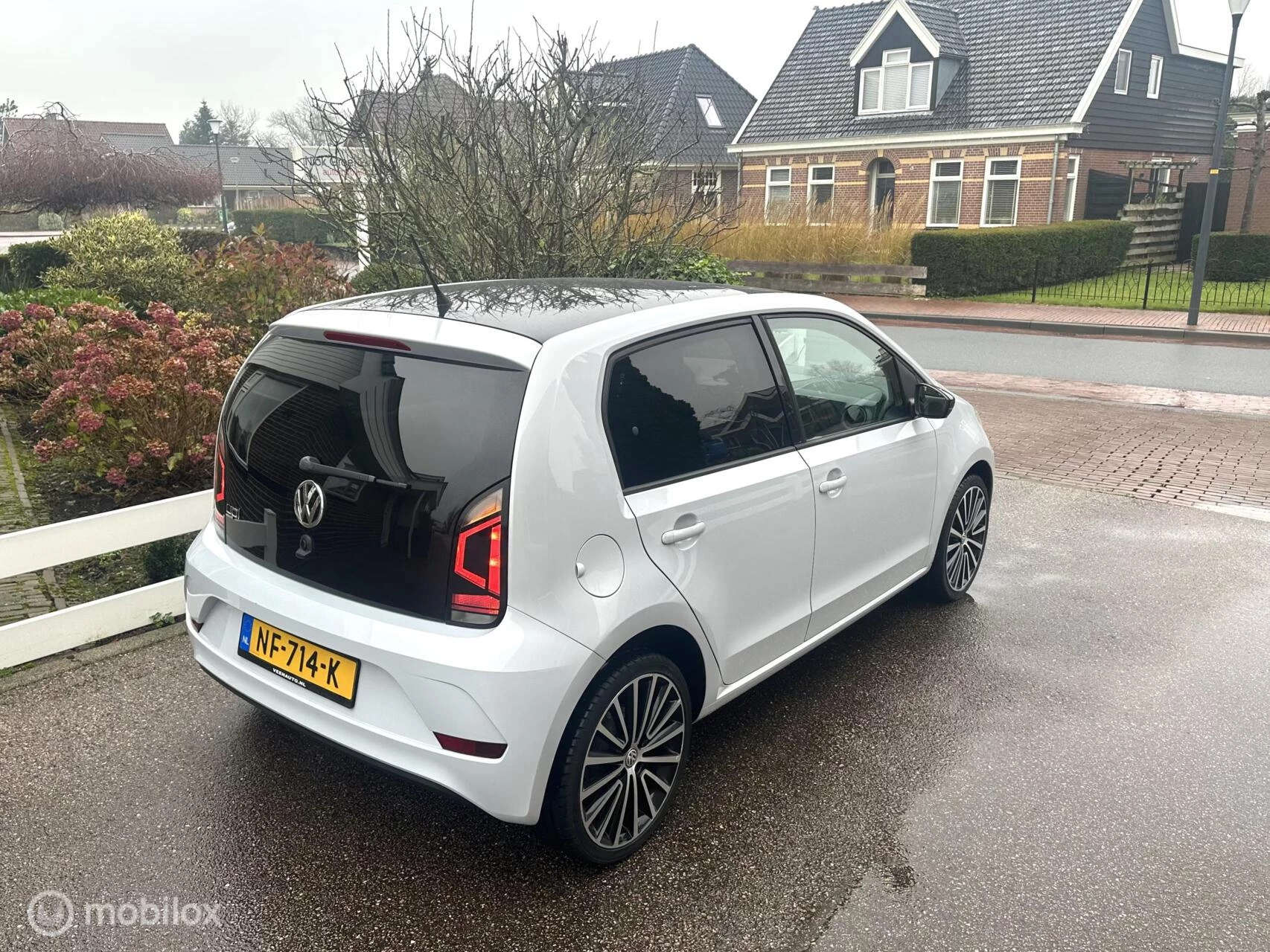 Hoofdafbeelding Volkswagen up!