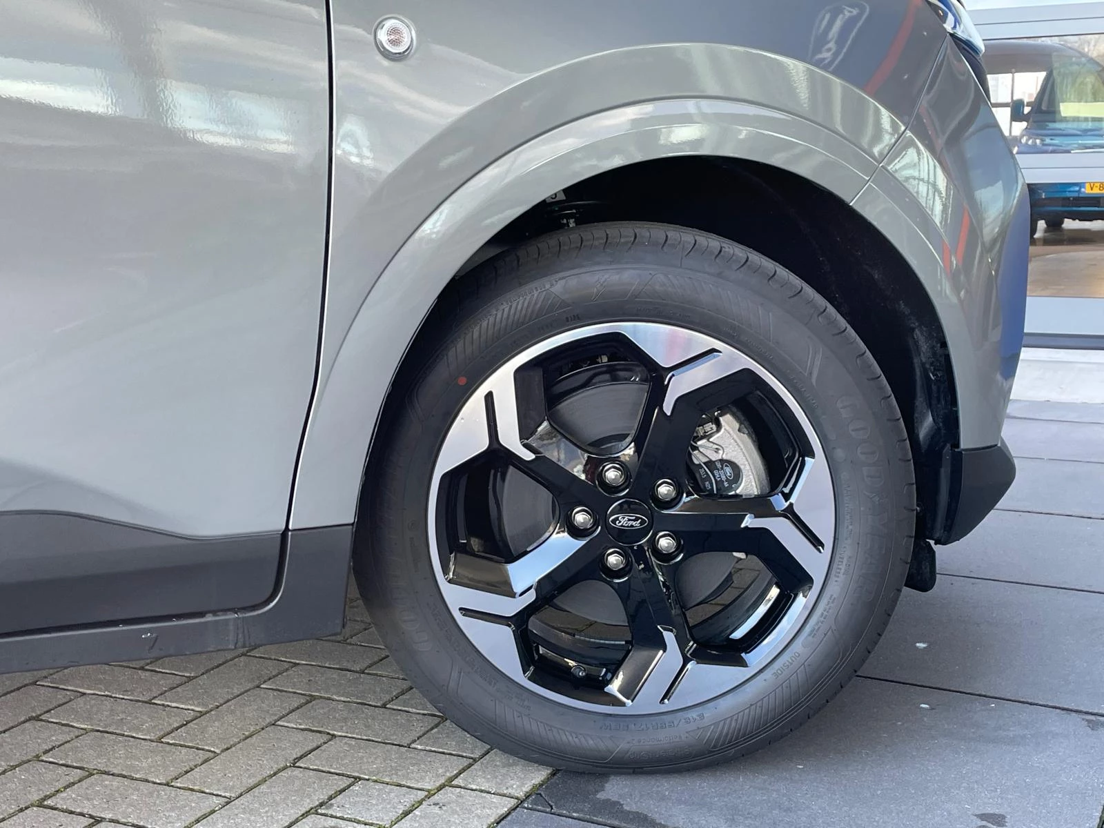 Hoofdafbeelding Ford E-Transit Courier