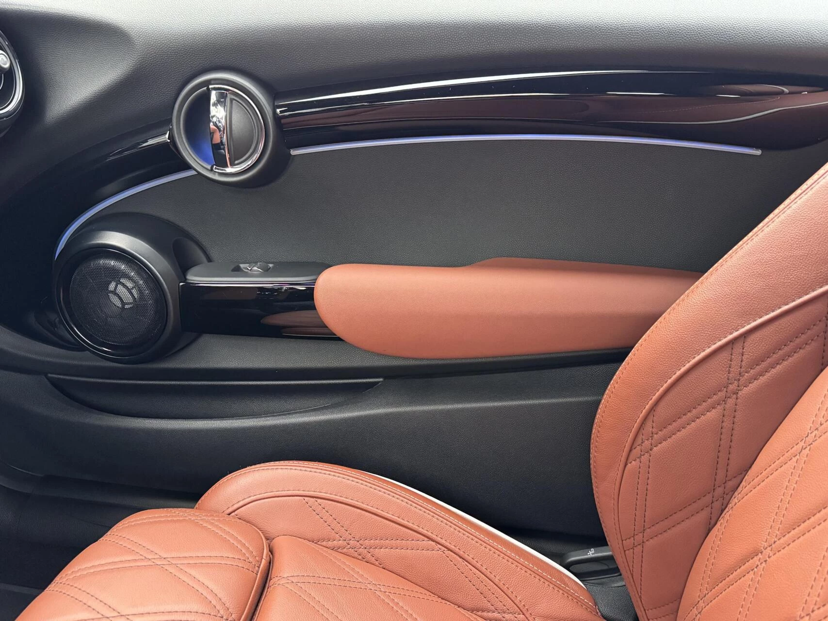 Hoofdafbeelding MINI Cooper Cabrio