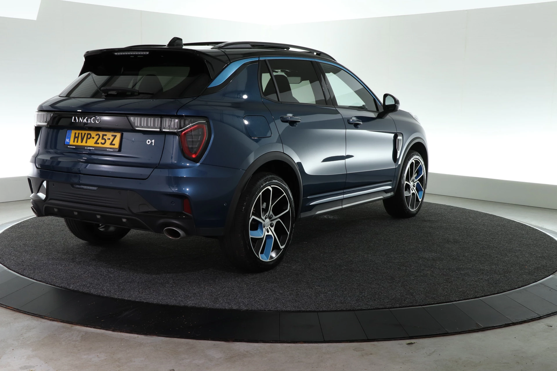 Hoofdafbeelding Lynk & Co 01