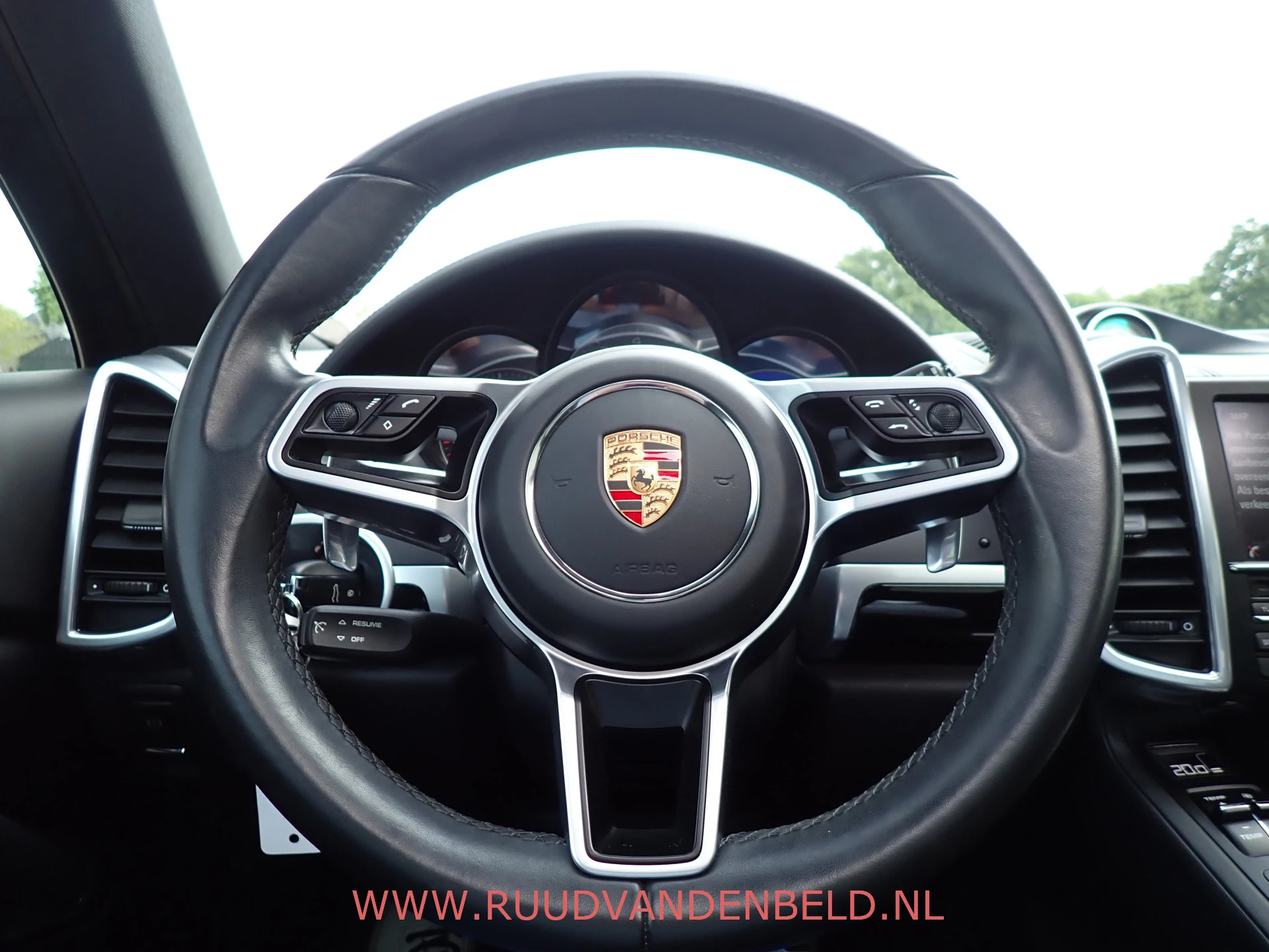 Hoofdafbeelding Porsche Cayenne