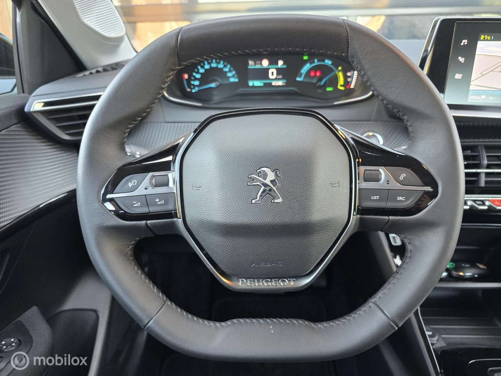 Hoofdafbeelding Peugeot e-208