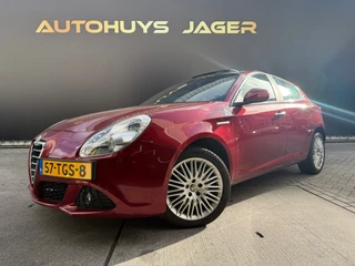 Hoofdafbeelding Alfa Romeo Giulietta Alfa Romeo Giulietta 1.4 T Distinctive|Automaat|Pano|