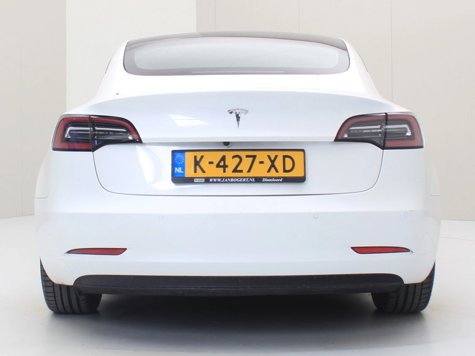 Hoofdafbeelding Tesla Model 3