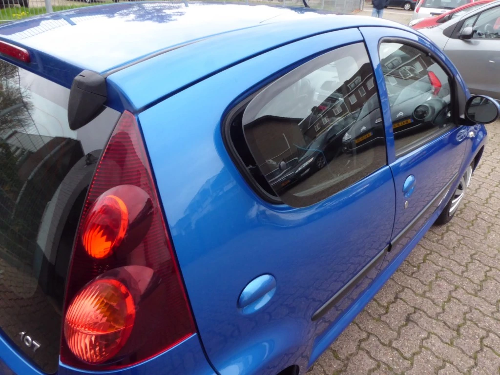 Hoofdafbeelding Peugeot 107