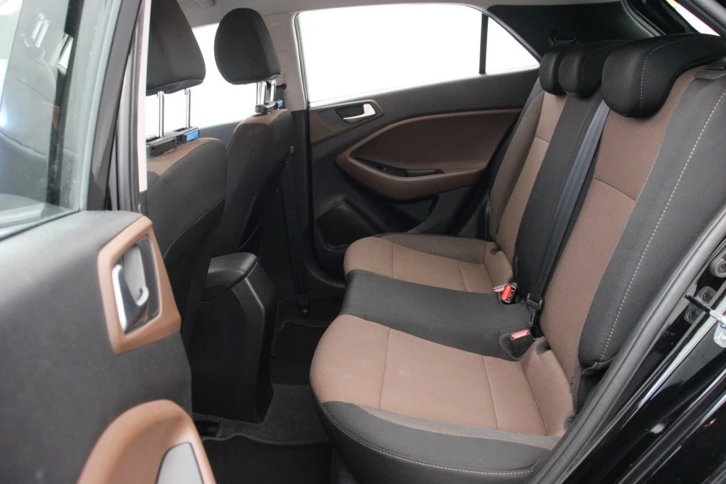 Hoofdafbeelding Hyundai i20
