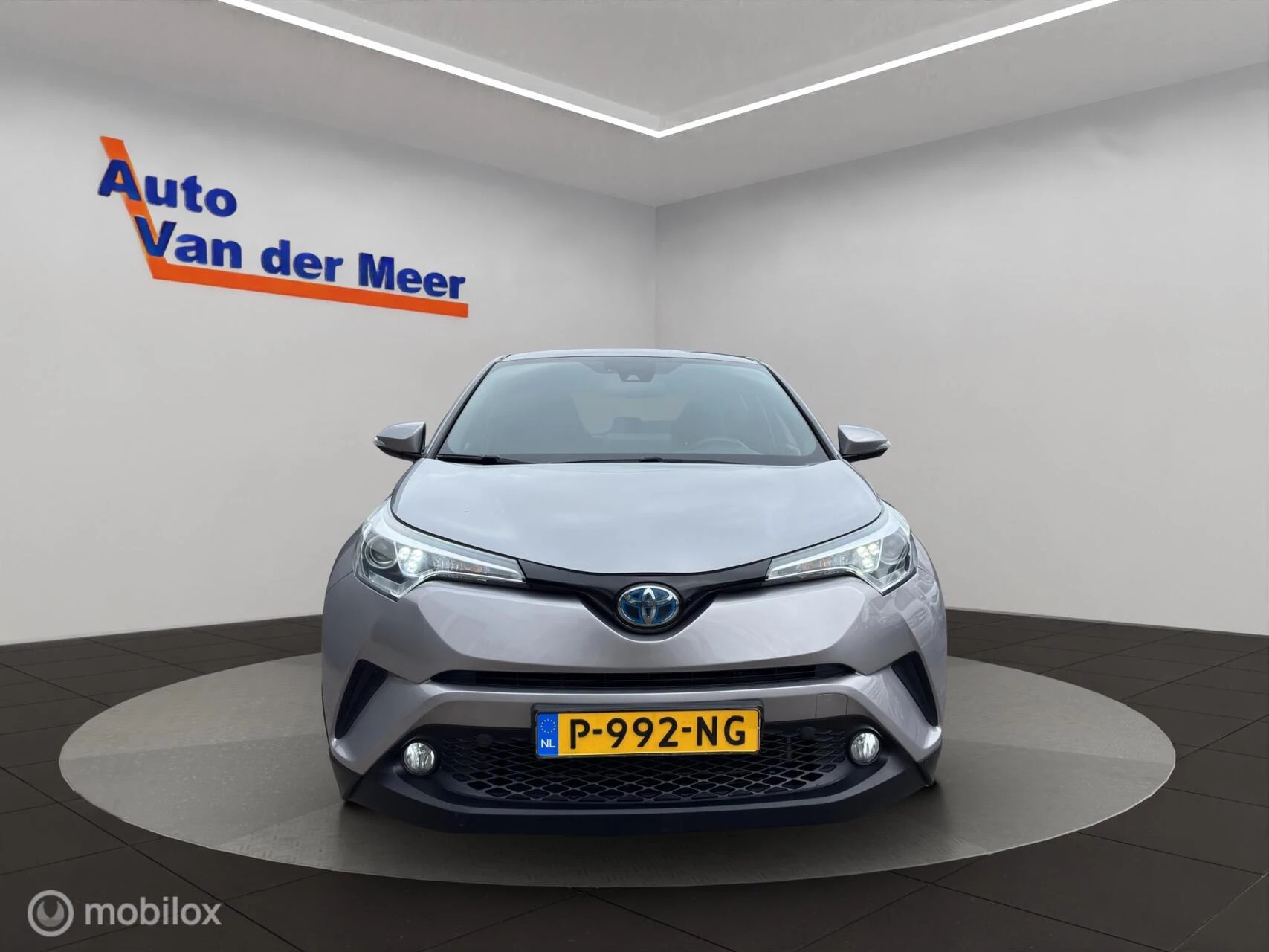 Hoofdafbeelding Toyota C-HR
