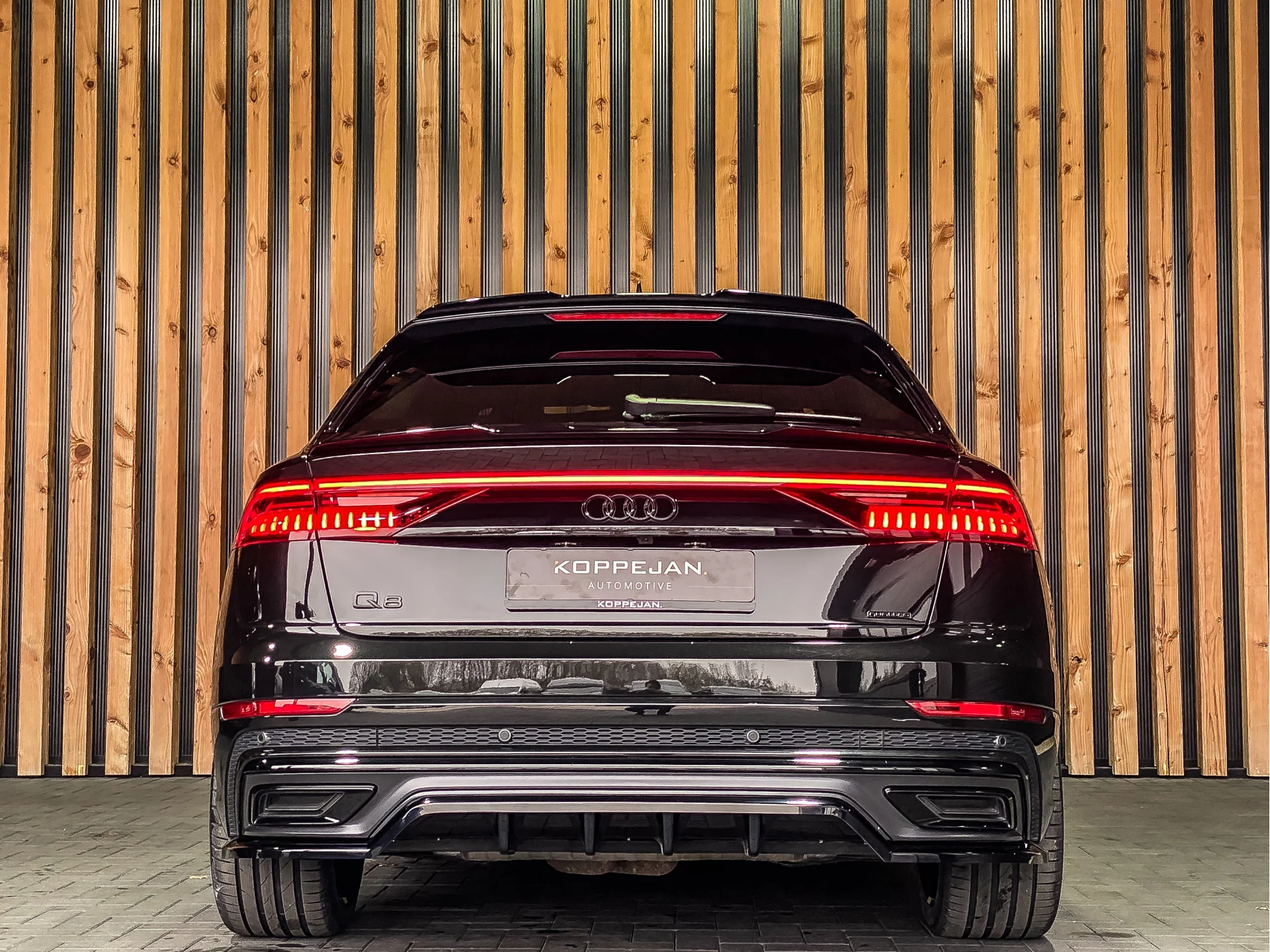Hoofdafbeelding Audi Q8