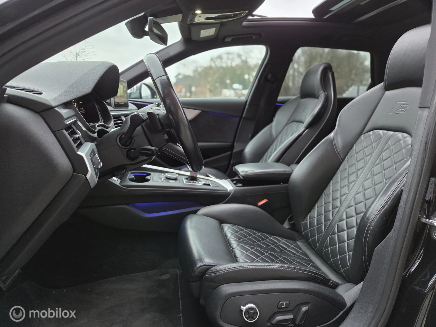 Hoofdafbeelding Audi S4