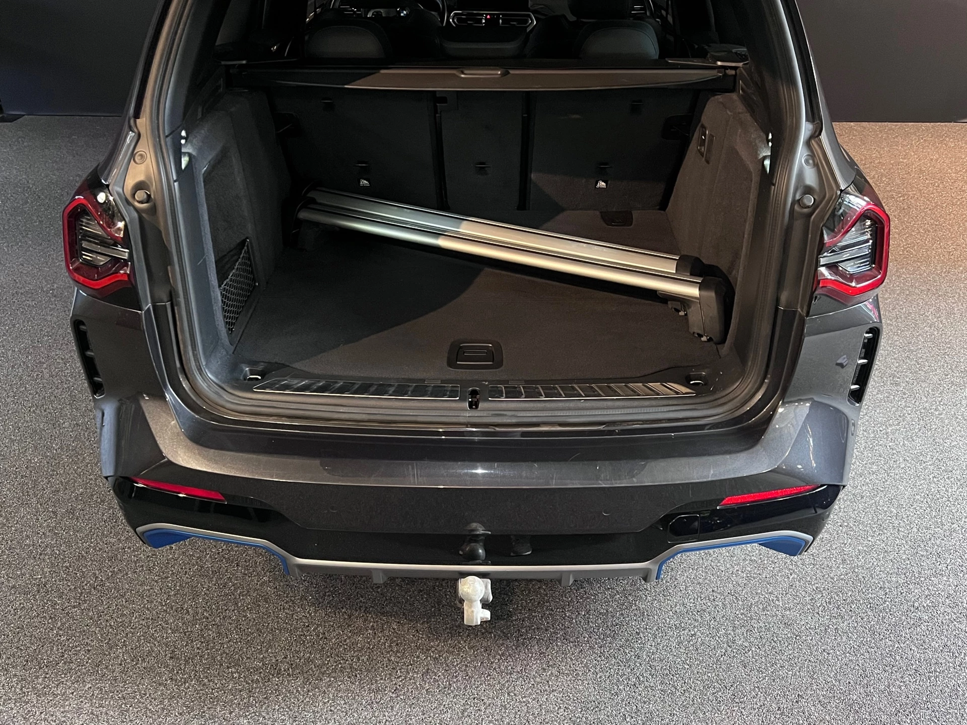 Hoofdafbeelding BMW iX3