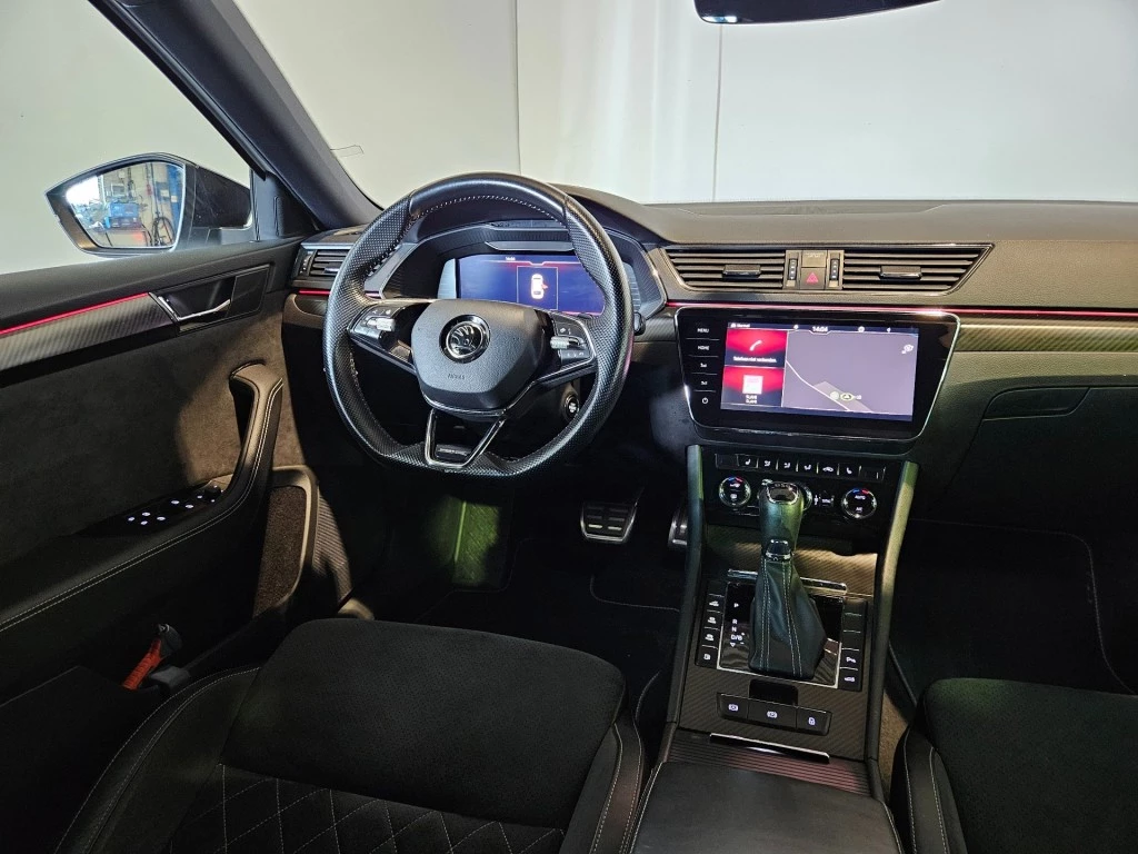 Hoofdafbeelding Škoda Superb