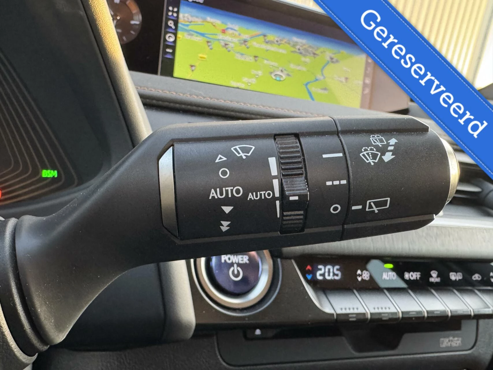 Hoofdafbeelding Lexus UX