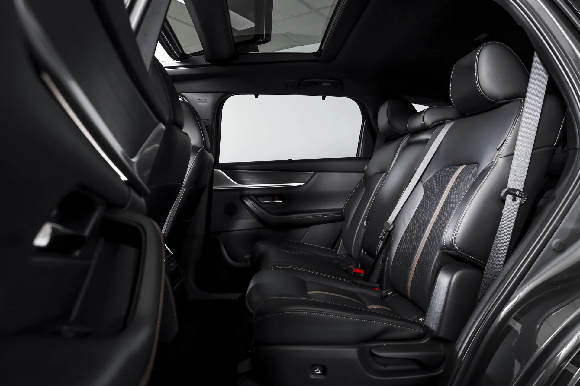 Hoofdafbeelding Mazda CX-80