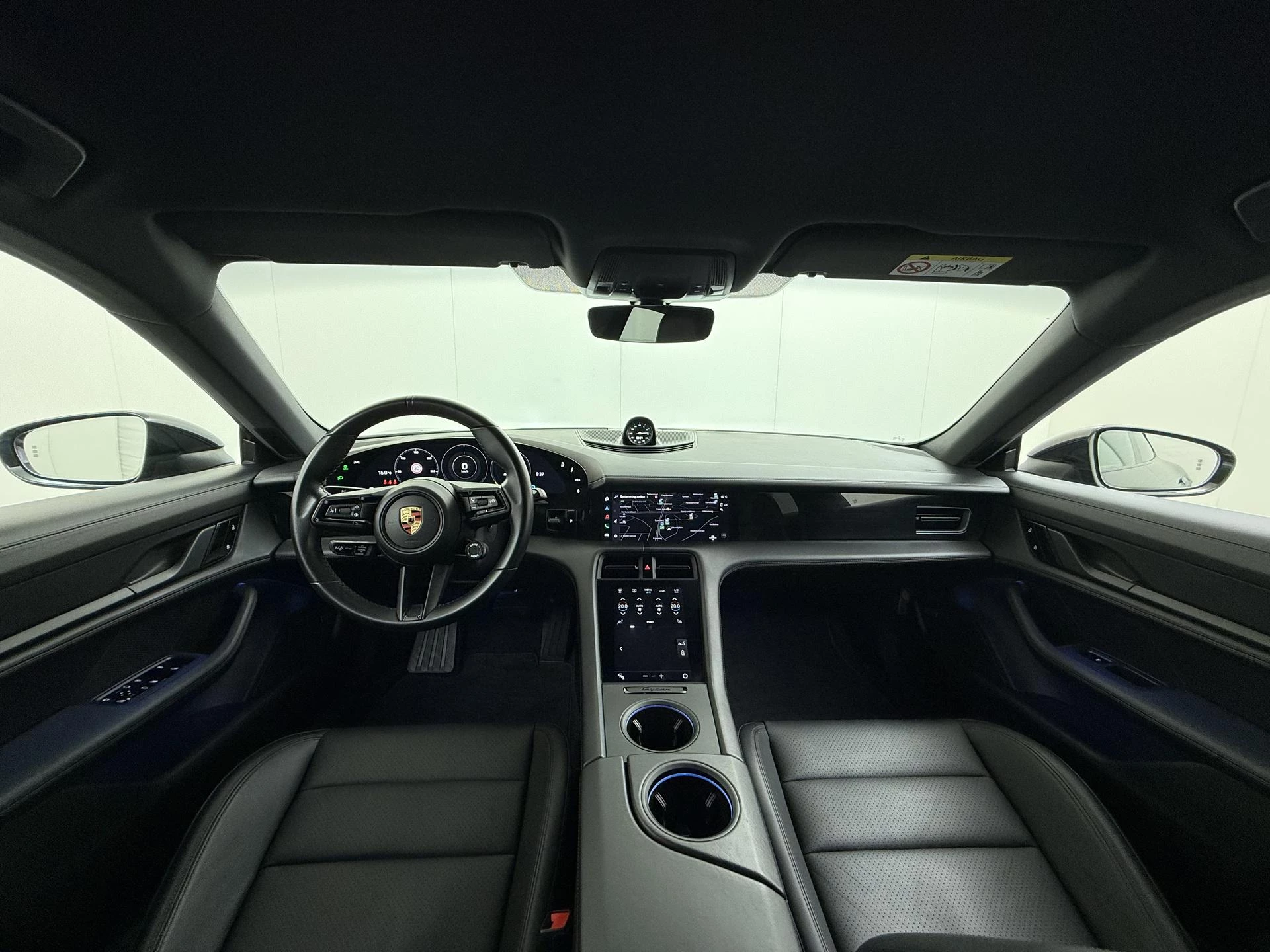 Hoofdafbeelding Porsche Taycan