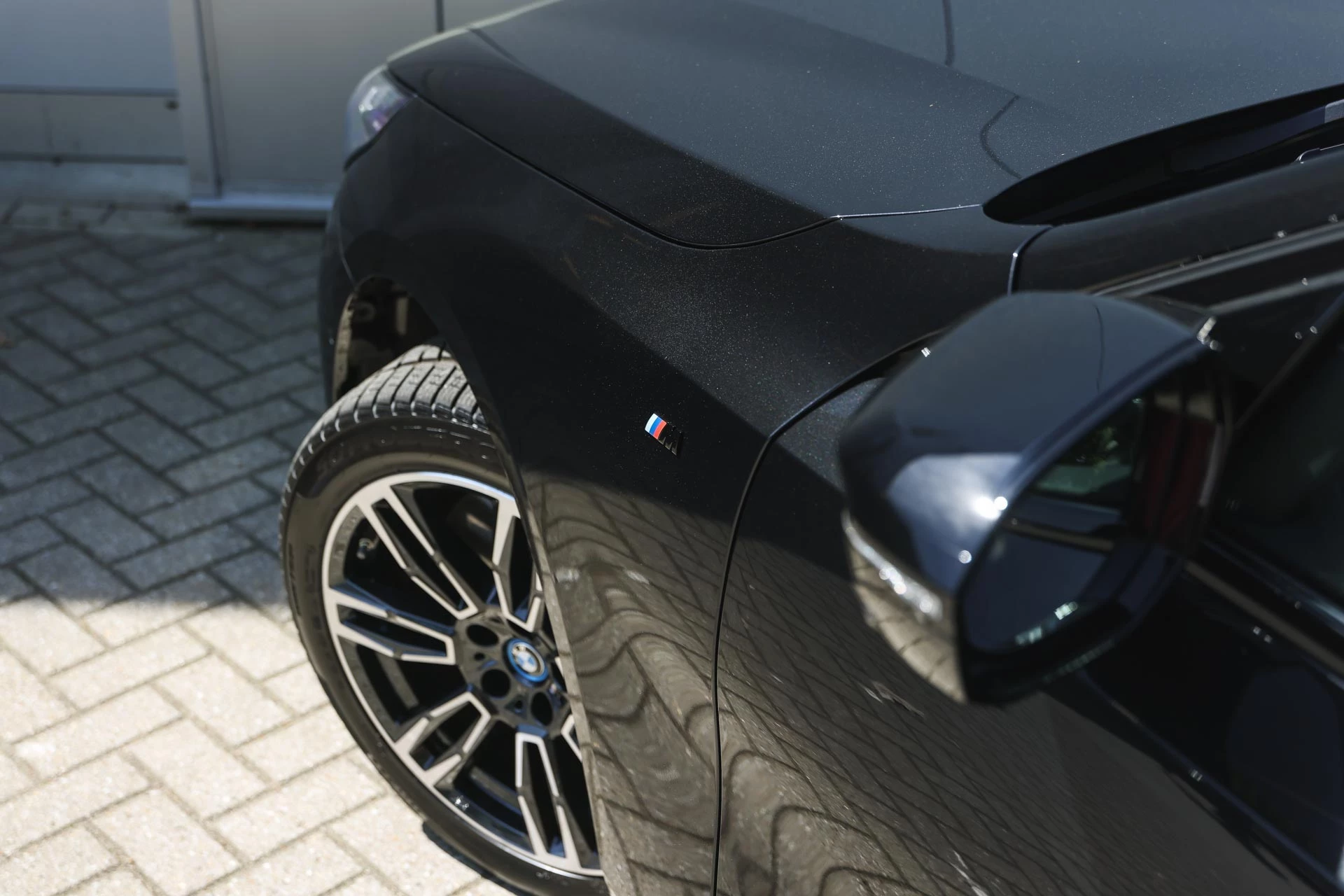 Hoofdafbeelding BMW i5