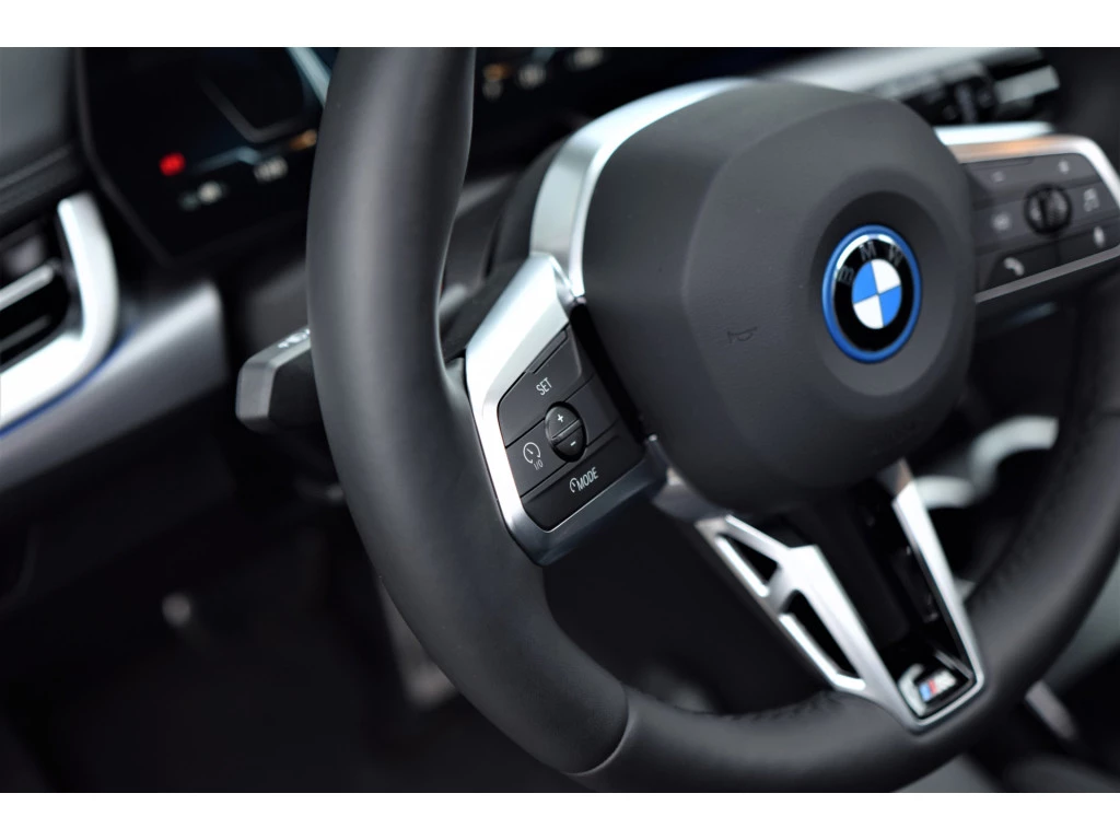 Hoofdafbeelding BMW iX1
