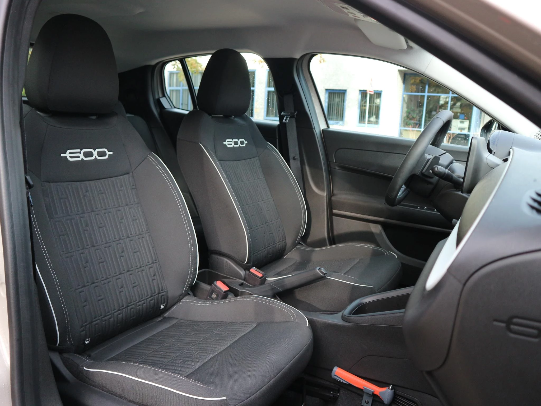 Hoofdafbeelding Fiat 600