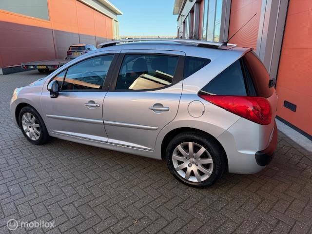 Hoofdafbeelding Peugeot 207