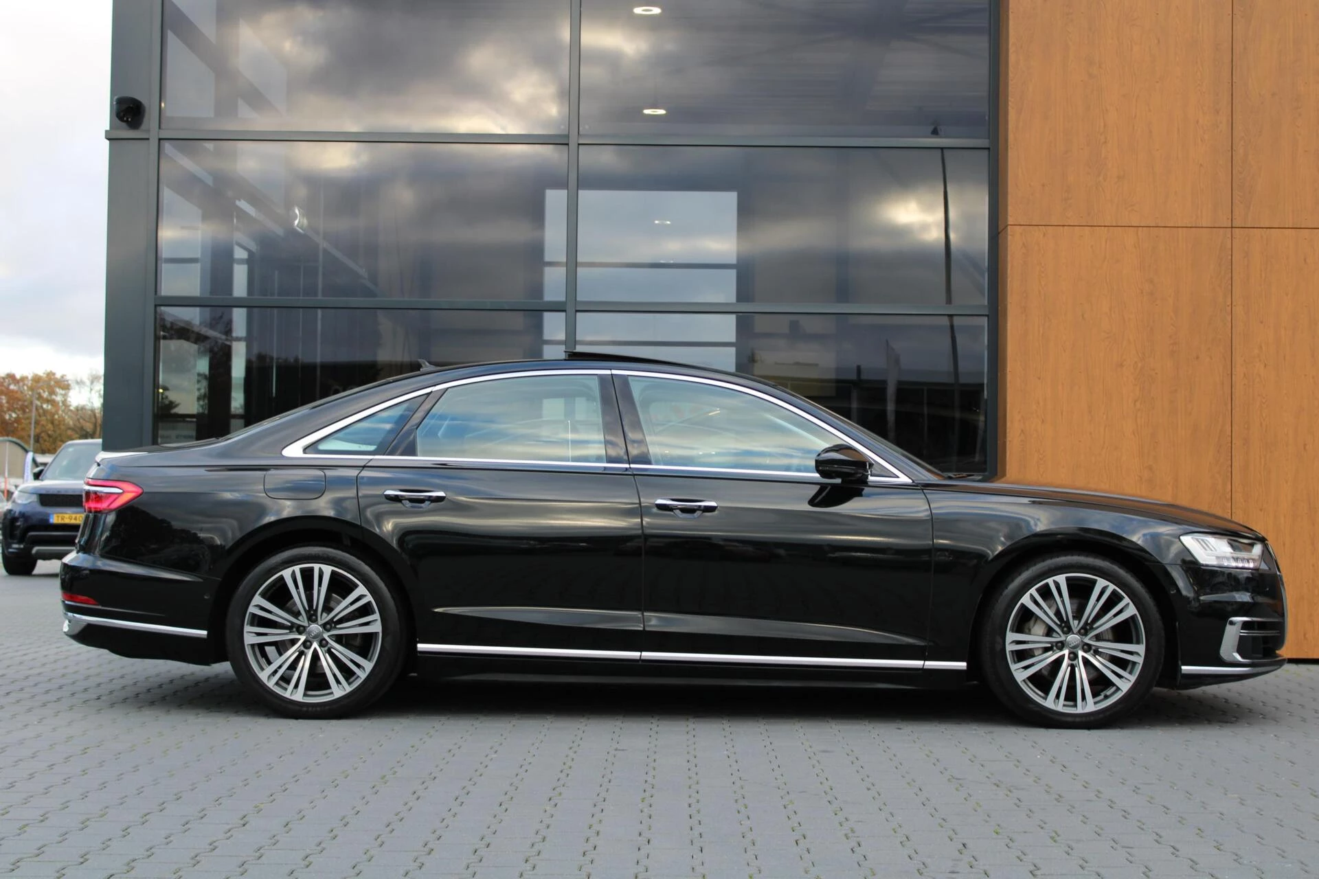 Hoofdafbeelding Audi A8