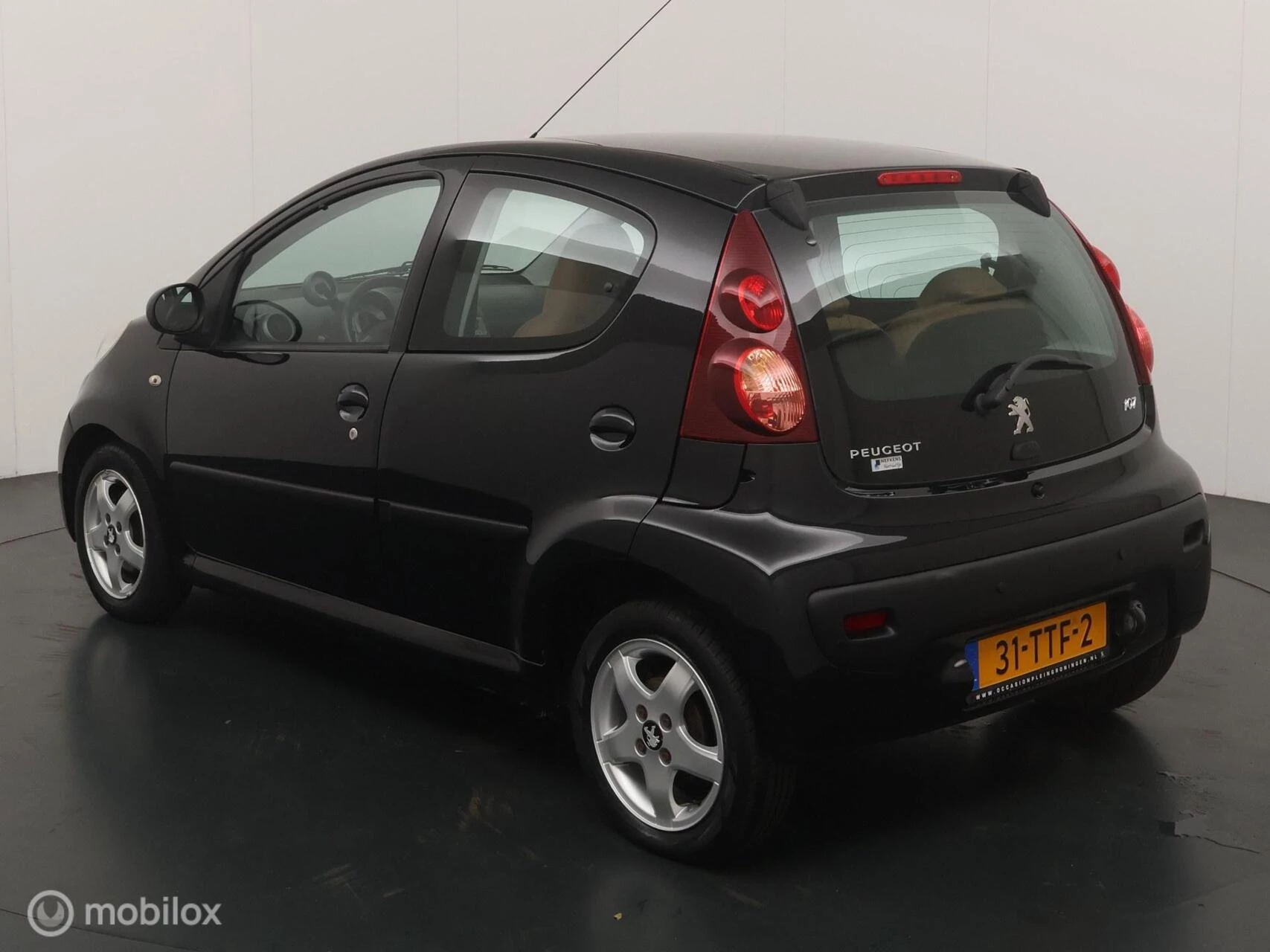 Hoofdafbeelding Peugeot 107
