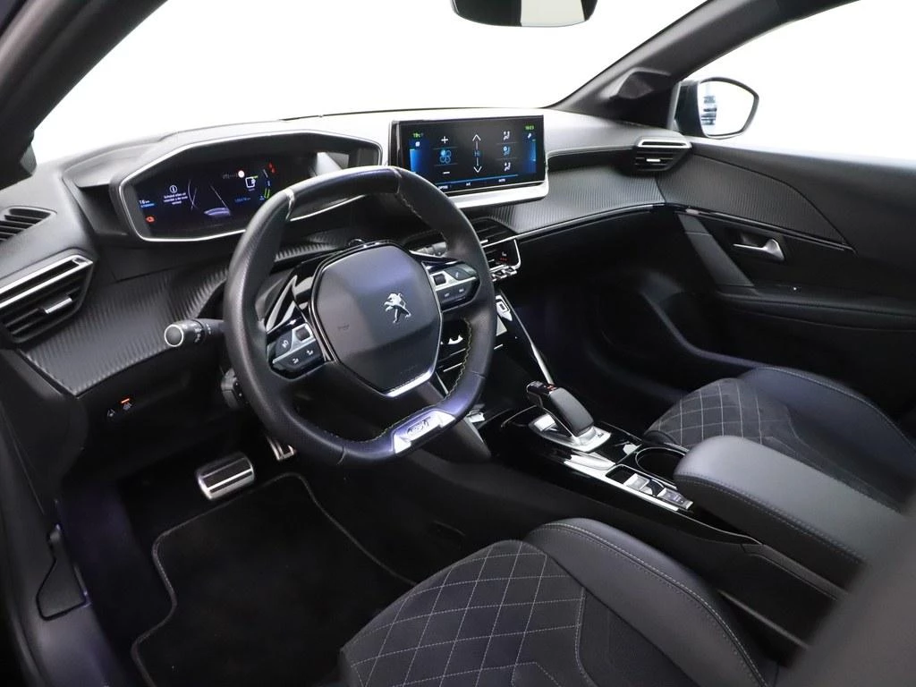 Hoofdafbeelding Peugeot e-208