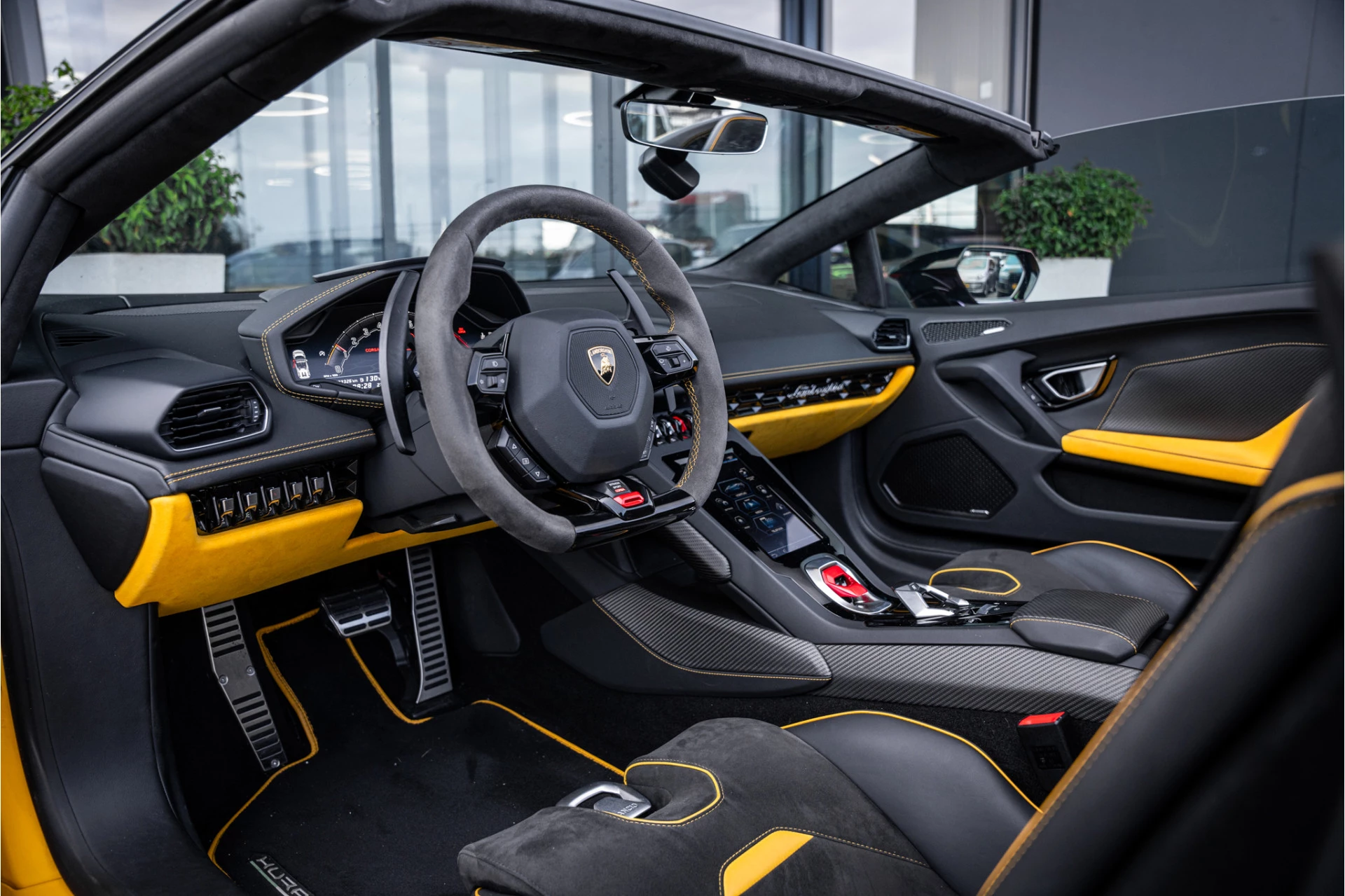 Hoofdafbeelding Lamborghini Huracán
